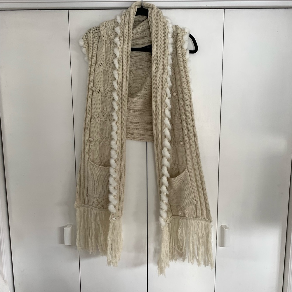 Sweater Vest size L